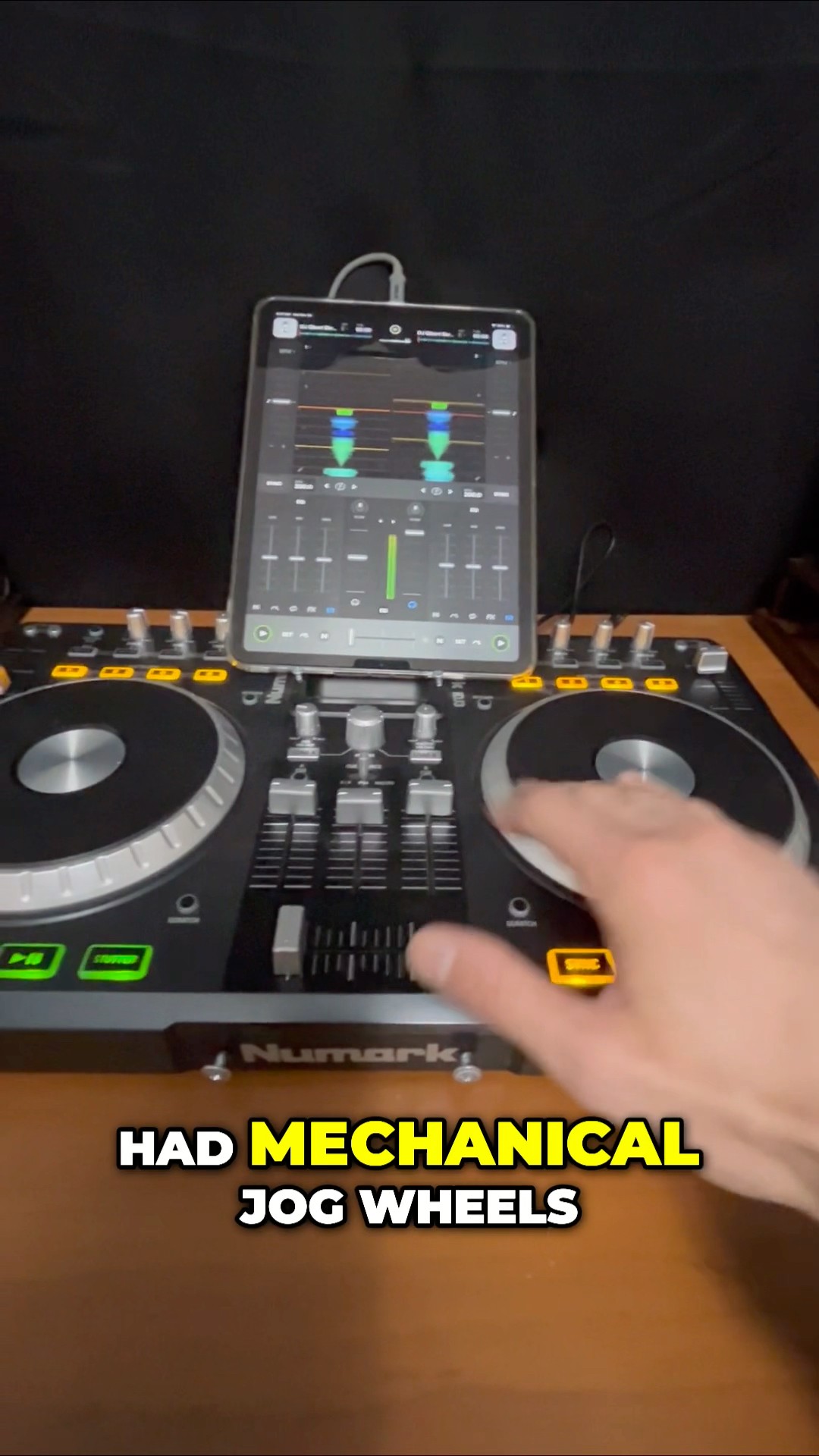 Numark iDJ3: Retro DJ Controller with iPod Dock! #shorts - YouTube
