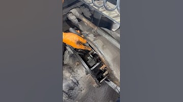 Differential reseal #truck #trucks #repair #autorepair #mechanic #car #cars #how #howto