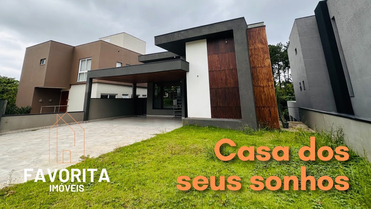 Casa no Condomínio Santa Maria com 5 suítes à venda