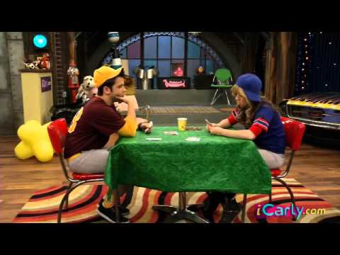 iCarly - Seddie Bloopers