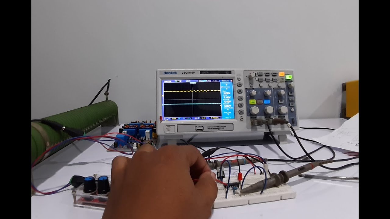 CD4070 4030 - YouTube