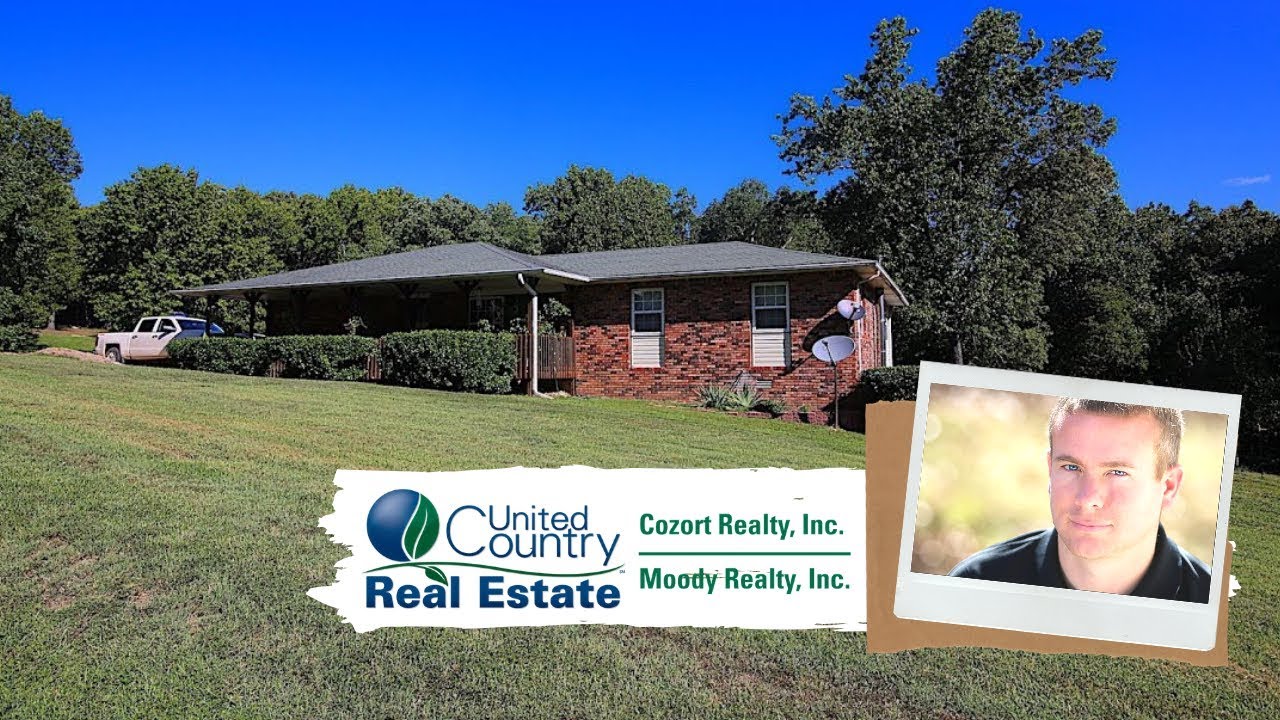 Home for Sale in Thayer Missouri United Country Cozort Realty, Inc