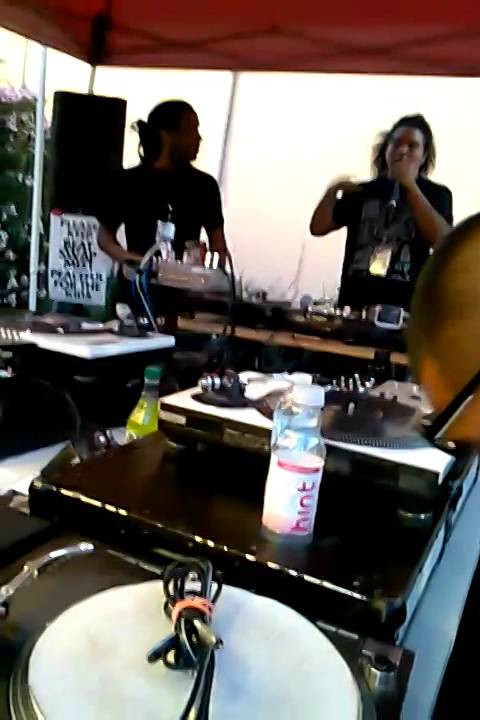 Beat swapmeet Mr Choc Jawa StopeSUPPORTS