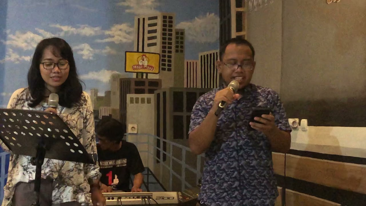 Om Hadi Kus + Istri  di Ayam Kampung Mbak Maya (08/5/21)