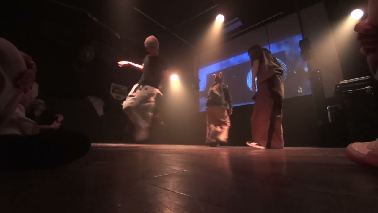 see incolor @ 2026/02/15 Signal vol. 211 （広角カメラ）