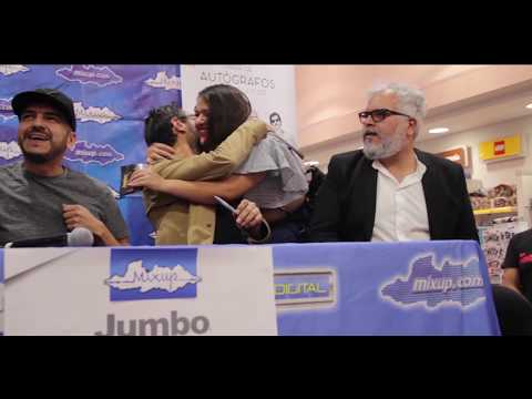 Jumbo en firma de autógrafos Mixup Universidad