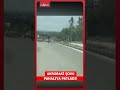 Motosikletli sürücünün akrobasi şovu 46 bin TL'ye patladı! #shorts