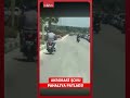 Motosikletli sürücünün akrobasi şovu 46 bin TL'ye patladı! #shorts