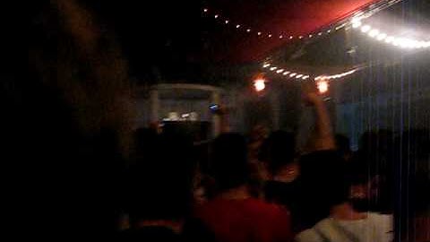 In Qontrol 2009  Predator  vs  Angerfist