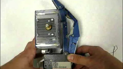 Underactuated (adaptive) robotic finger