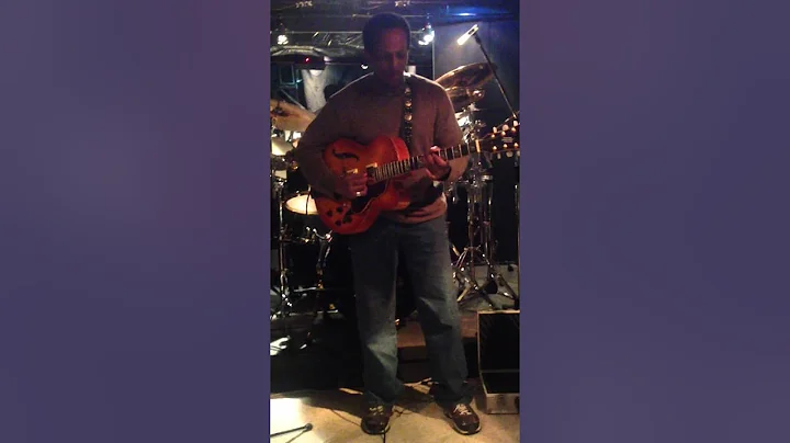 Rodney Mitchell's Solo Guitar: "Baby It's Cold Out...