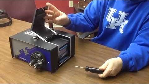 Replacing the 300-watt Lamp & Housing for QED Medical Light Source