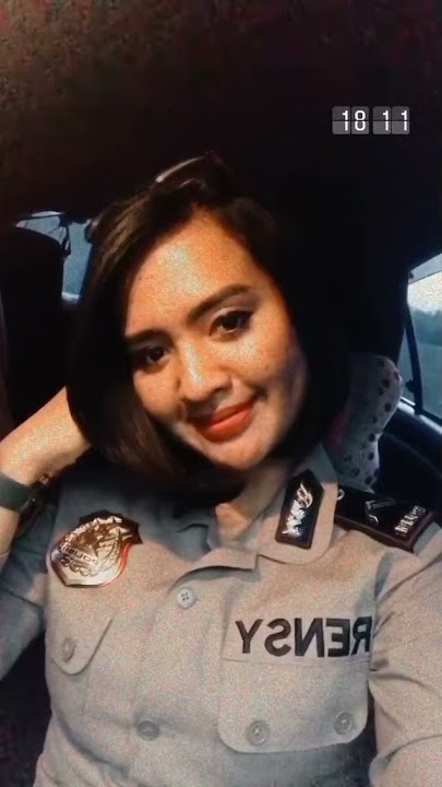 tak borgol kamu yah kalo nakal👐 #polisicantik