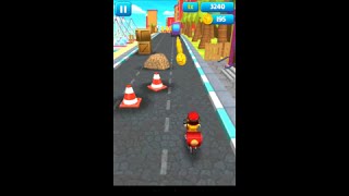 Subway Scooters - Gameplay screenshot 2