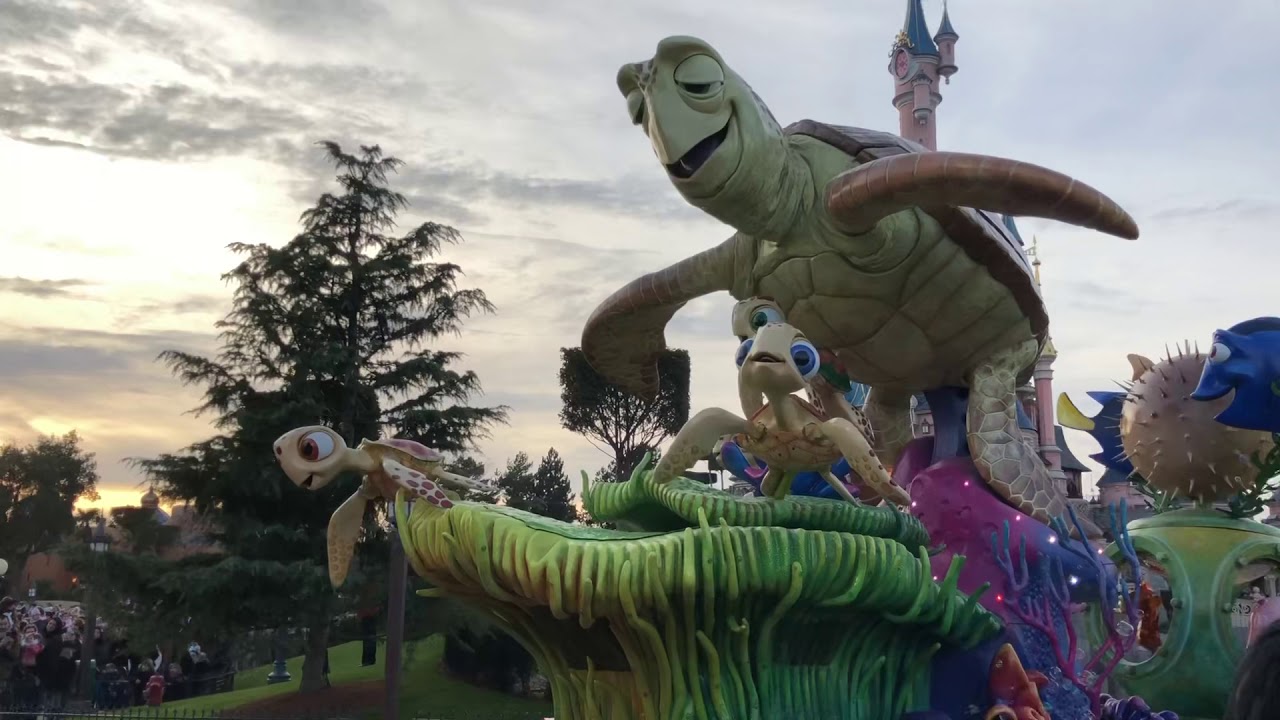 Disney Parade Disneyland Parijs