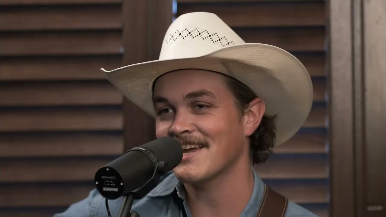 Zach Top - Bad Luck (Acoustic Video) Zach Top - Bad Luck (Acoustic Video)