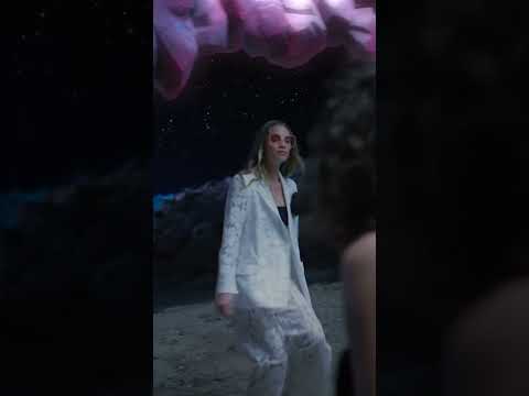 Step onto Isla Hennes | H&M - Step onto Isla Hennes | H&M