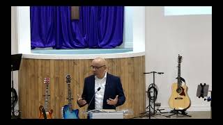 Listening for God’s Voice in a Distracting World