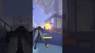 You Can CURVE Bullets in Overwatch?