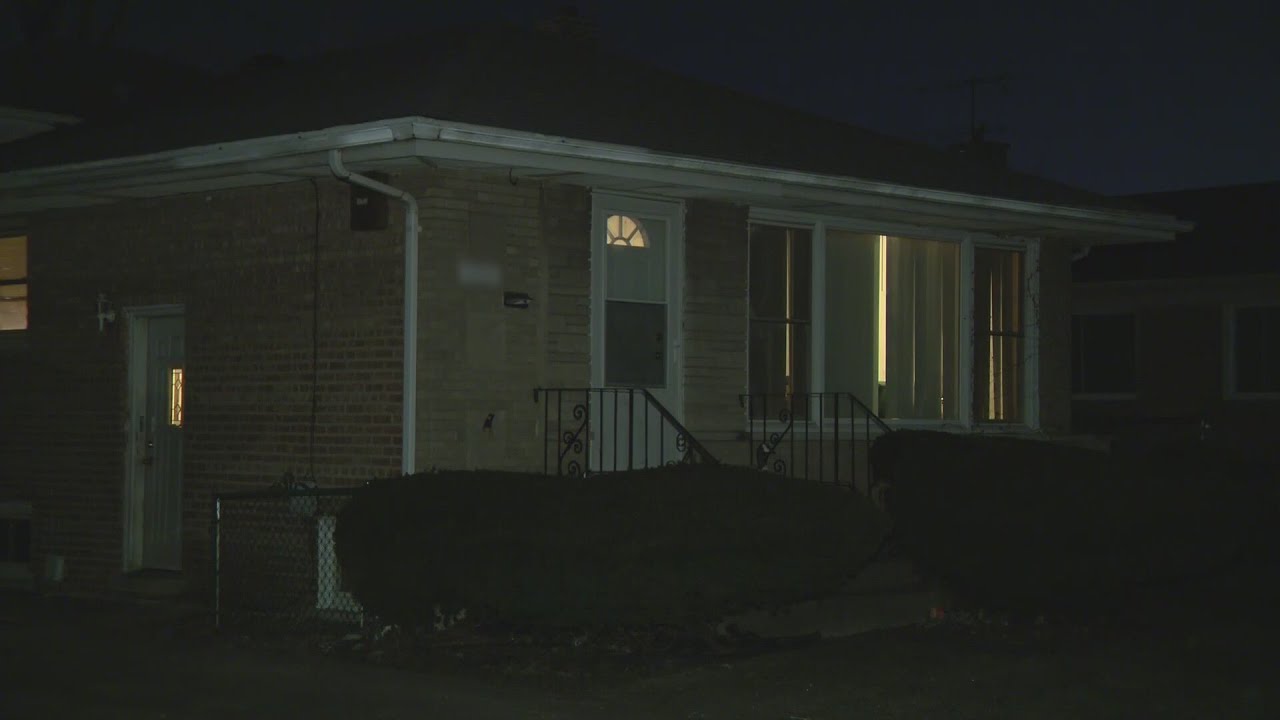 Man, woman found shot to death inside home in South Holland - YouTube