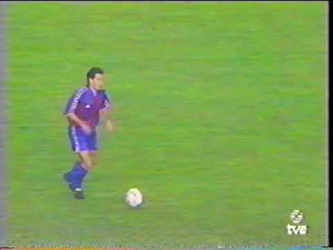 ベルダー・ブレーメン　v　バルセロナ　1993 Wie Werder Bremen in Barcelona knapp am Supercup-Sieg