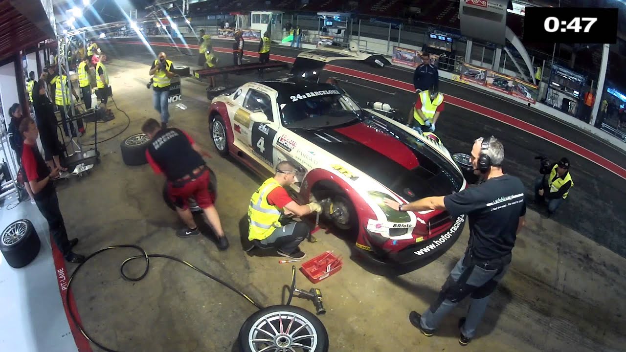 Boxenstopp Mercedes SLS 24h Rennen Barcelona