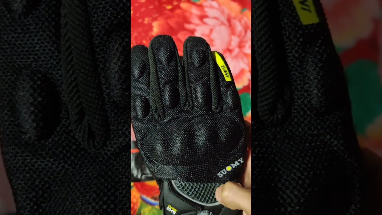 Gloves for Cycle Bike Rider.