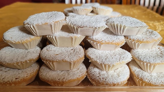 Marquesitas caseras (magdalenas de almendras)