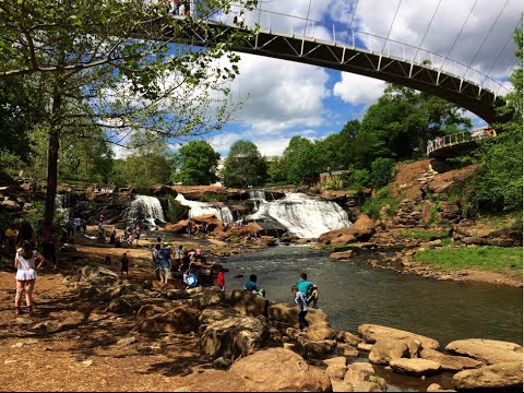 Video: Greenville, SC: Un Tur Pe Jos în Jurul Unuia Dintre Cele Mai Frumoase Orașe Din America