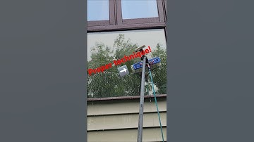 How I handle hydrophobic glass: advanced waterfed techniques #windowcleaning #wcrlife #wcr