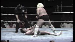 Dusty Rhodes vs Gino Hernandez (December 5, 1980)