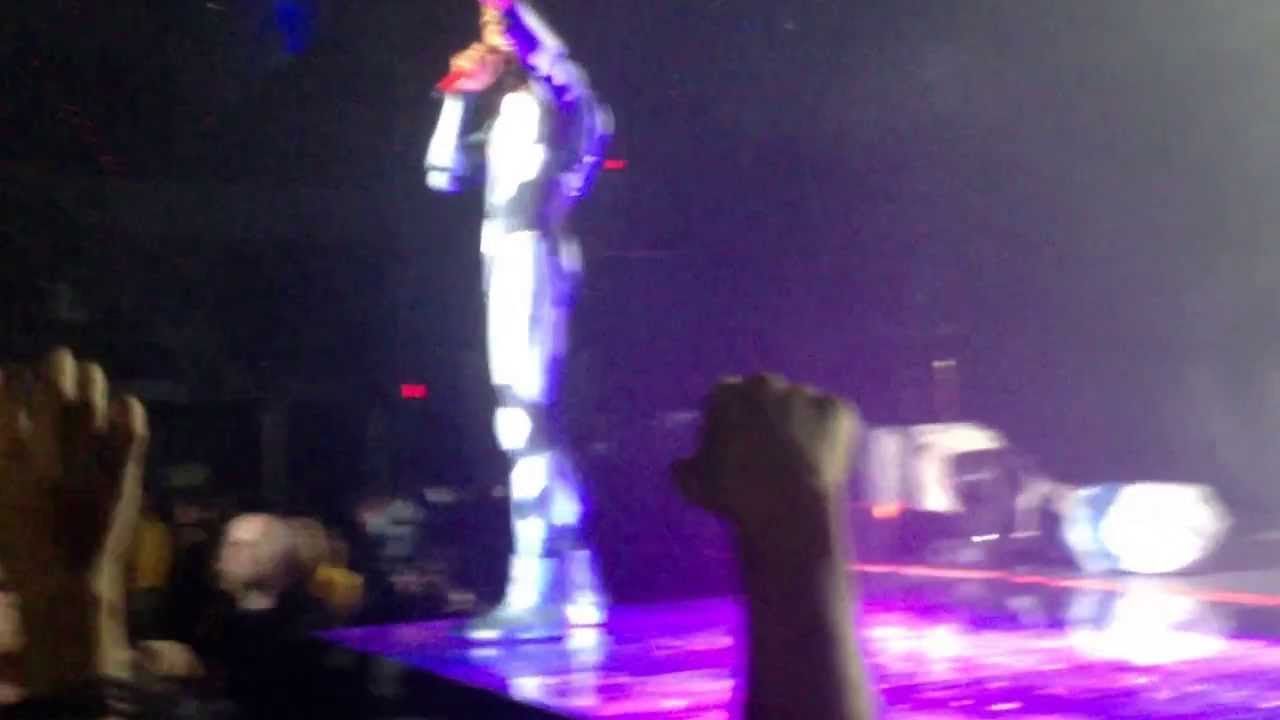Space Man SuitKid Cudi Live The Cud Life Tour at Valley View Casino