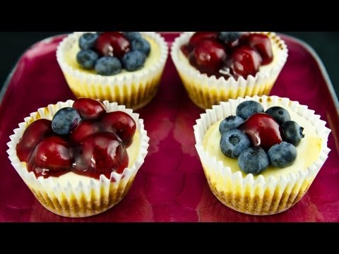 how-to-make-cheesecake-cupcakes-by-cookies-cupcakes-and-cardio