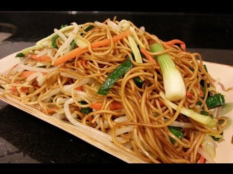 how-to-make-vegetarian-/-non---vegetarian-chow-mein-|-素豉油王炒麵