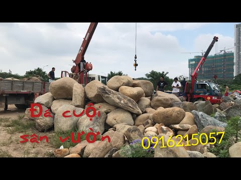 Video 20 Tấn Đá Cuội Giao Cho Khách Thi Công Tại Kho Đá Hà... - youtube