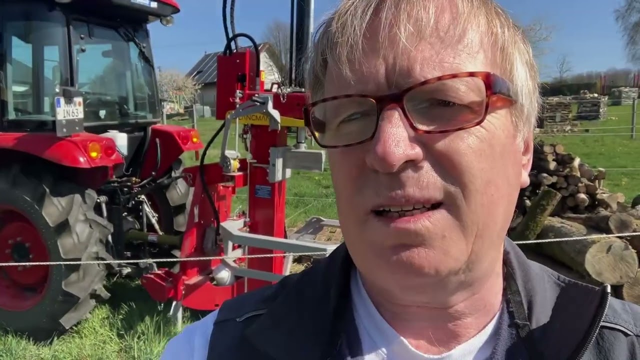 Brennholz spalten mit Lancman STX 17 C | Branson Traktor 5025C