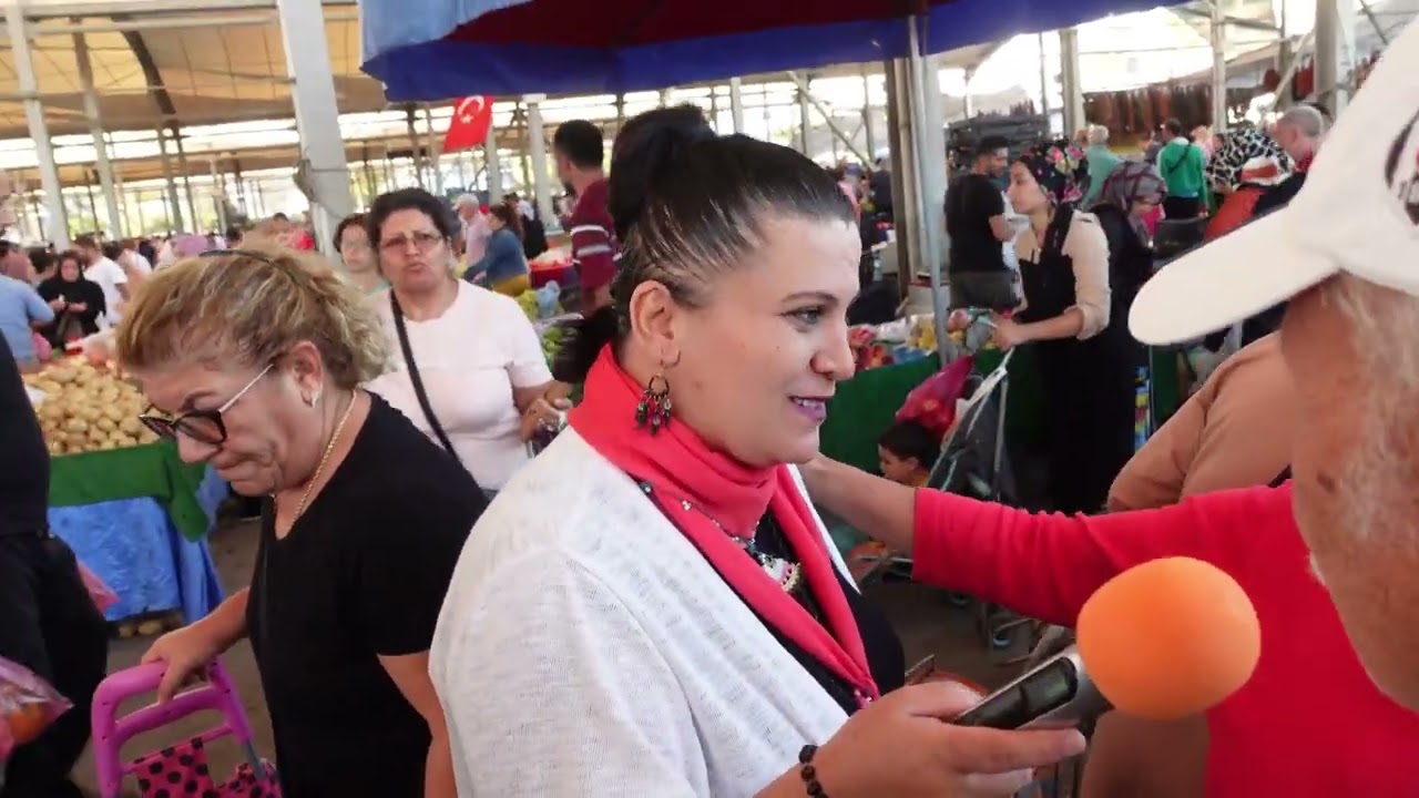 Aydın ' Didim Pazarında Teyze İle Z Kuşağı Arasında Haraketli Tartışmalar Yaşandı !!!