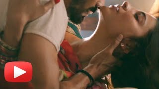 Hot Actress Shruti Hassan Sex - Sex Scenes Of Arjun Rampal And Shruti Haasan In D - Day - YouTube