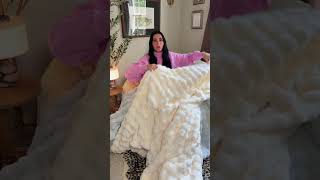 The coziest cloud naps coming right uppp 😴☁️ Mellow Sleep #mellowsleep #mellowcloudblanket #cozytok