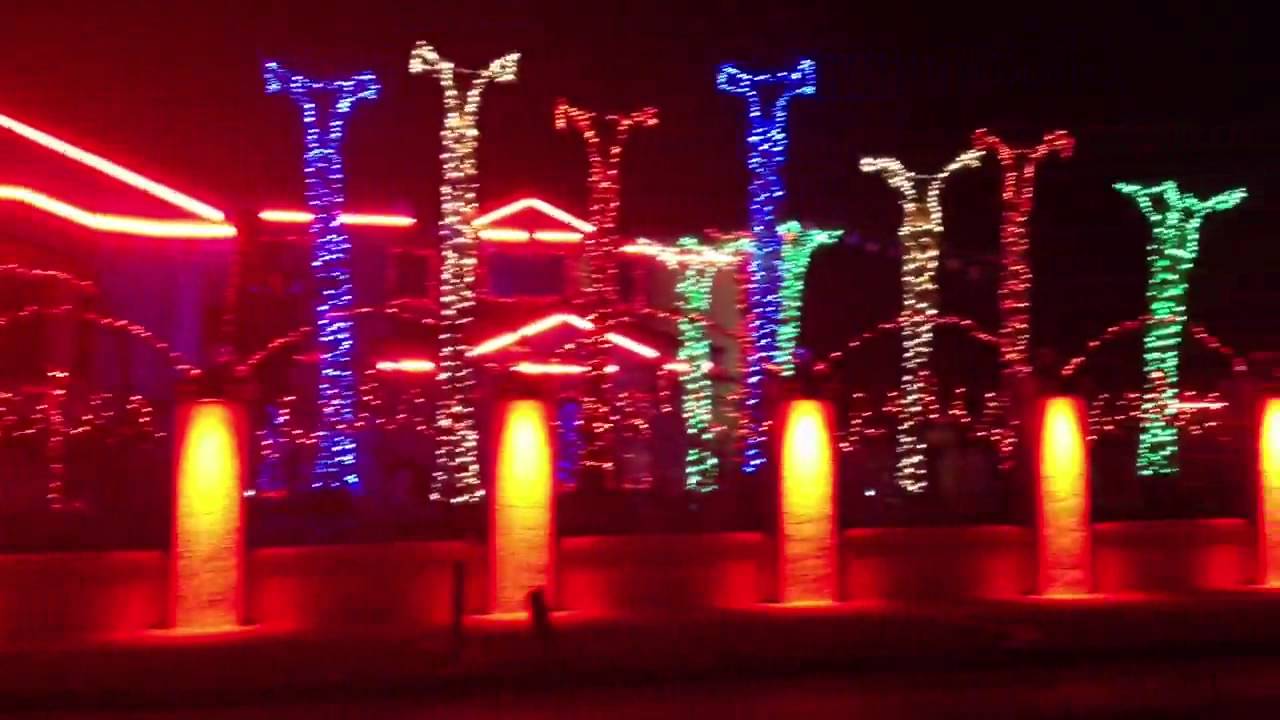 Fred Loya Christmas House Light show 2011 YouTube
