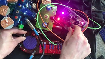 voltage-controlled, circuit bent keyboard + DELAY + dual LFO