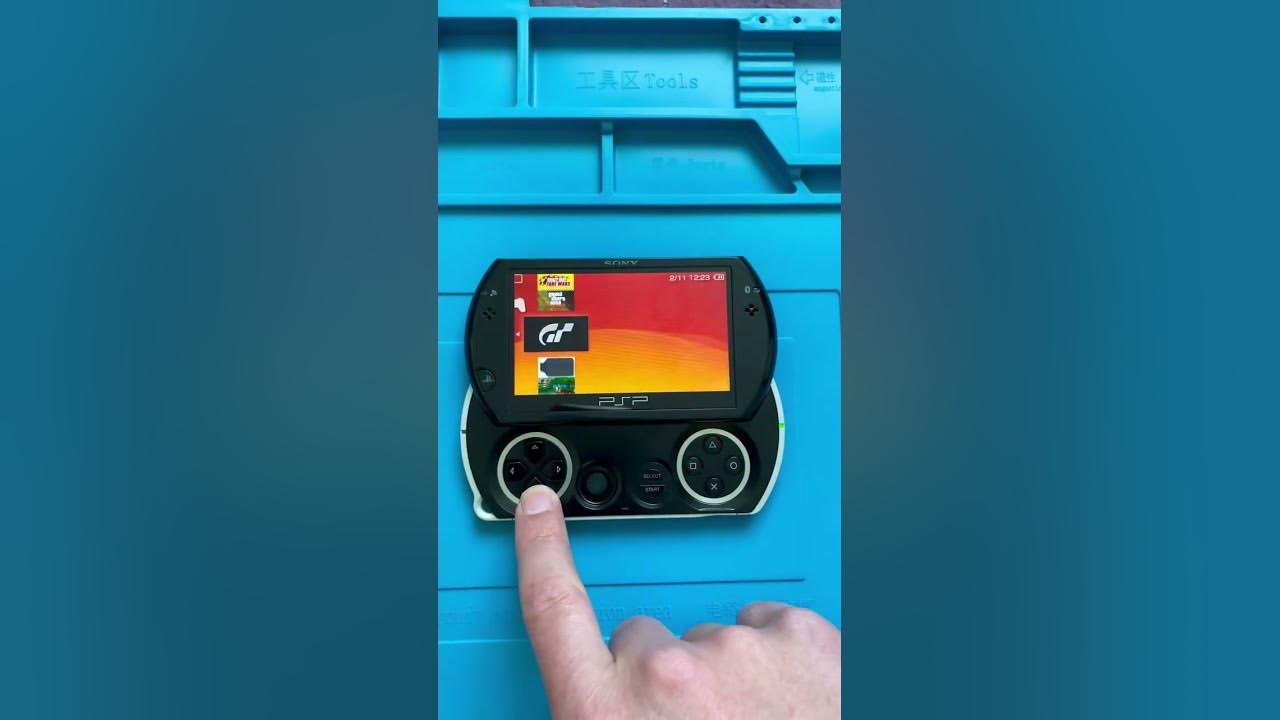 Is it worth buying Psp Go in 2022? What can we play? YouTube