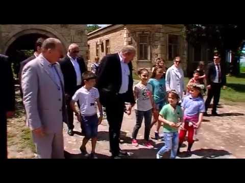 პრეზიდენტი გელათის სამონასტრო კომპლექსს ეწვია