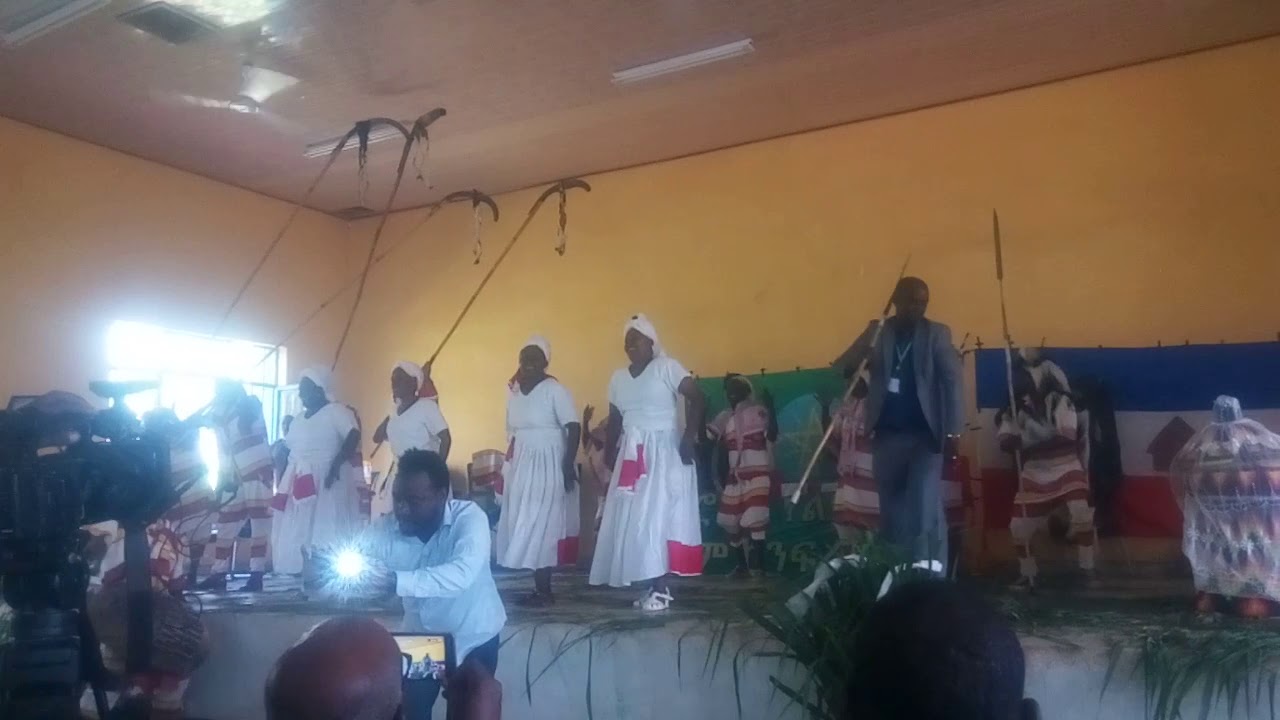 Longest musical instrument in Dawuro Zone, Ethiopia - YouTube