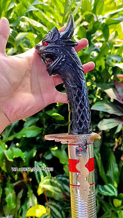 naga hitam