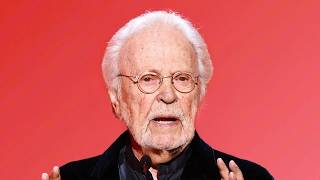 Famous At 77, Billy Crystal Finally Tells the Truth About Rob Reiner Wealth