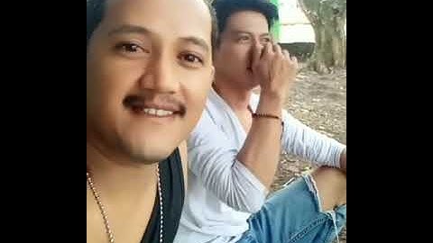 Mirip Ariel noah atau Shahrukhan?