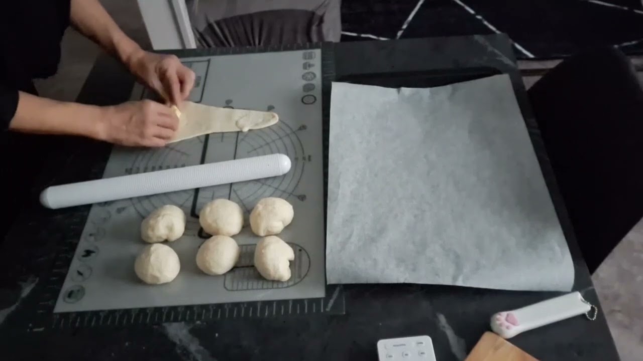 ホームベーカリーで塩パン🥐作りました❗