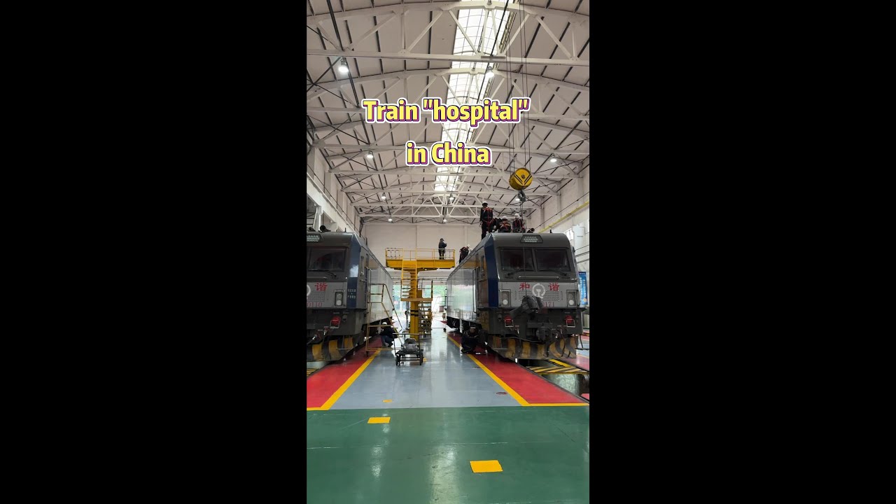 Inside train "hospital" in China's Chongqing