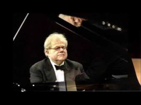 Brahms Rhapsody No. 4 in E- flat Major Ax